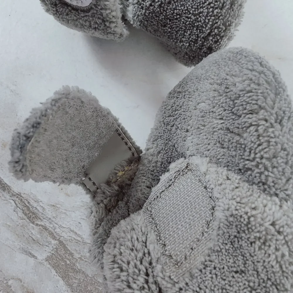 UGG Bixbee Grey Fleece Infant Baby Walker Booties, Sz 0/1